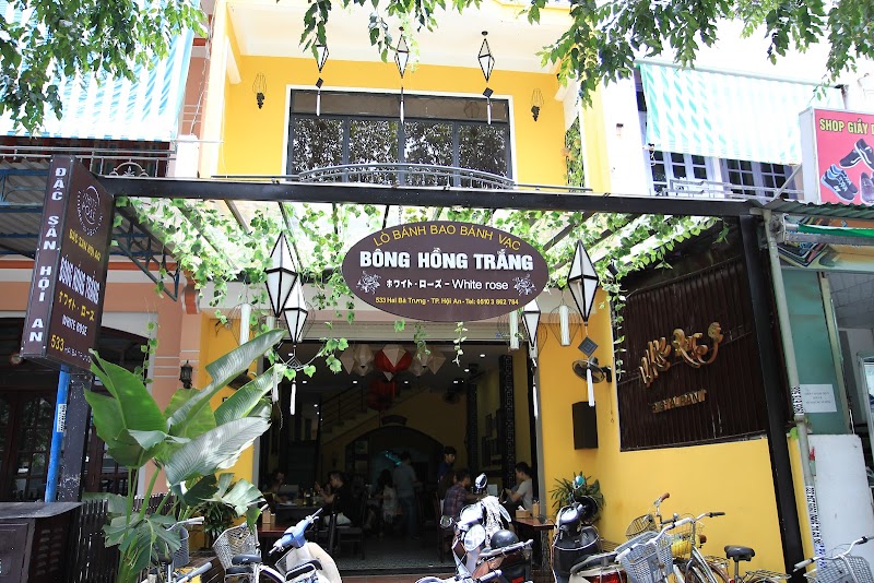 White Rose Restaurant / Hoi An