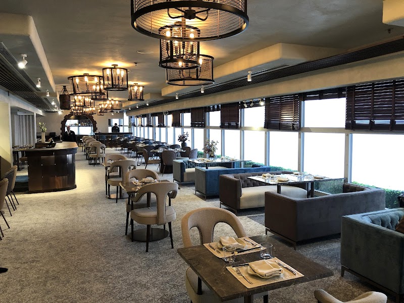 XO & Mi / Le Meridien Place mentioned in saved reels