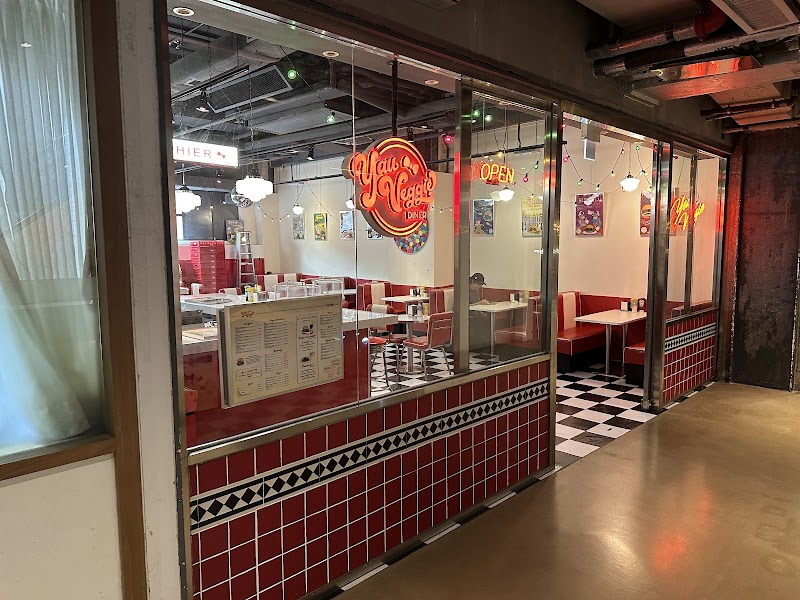 Yau Diner / Tsuen Wan