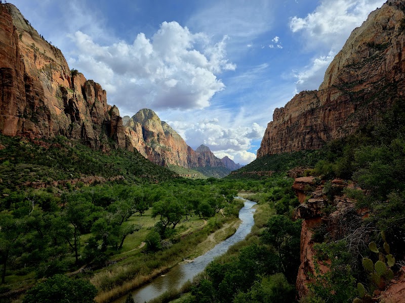 Zion National Park / Utah Place mentioned in saved reels