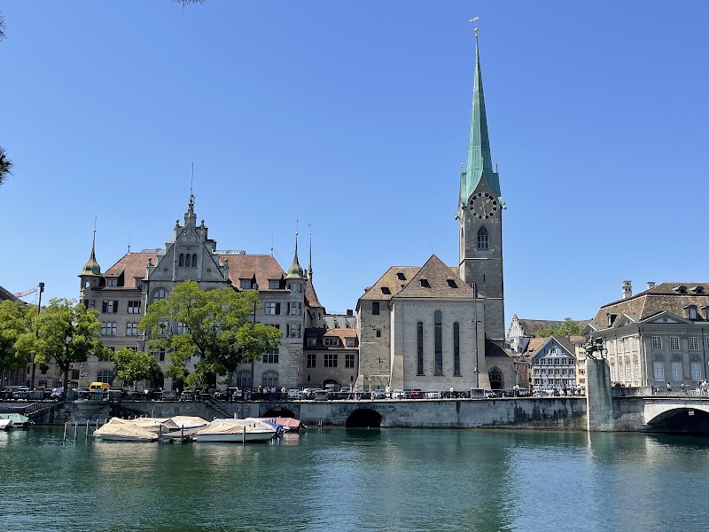 Zurich / Suiza Place mentioned in saved reels
