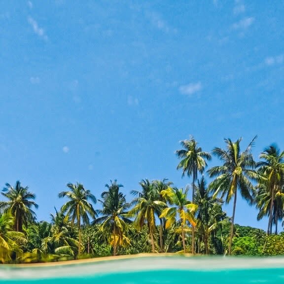 Insane Blue Waters thumbnail