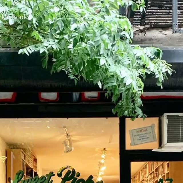 Cozy Niche Bookstores
