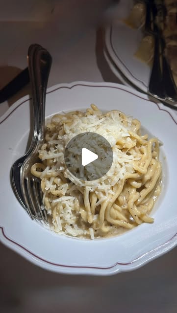 Ultimate NYC Foodie Trip thumbnail