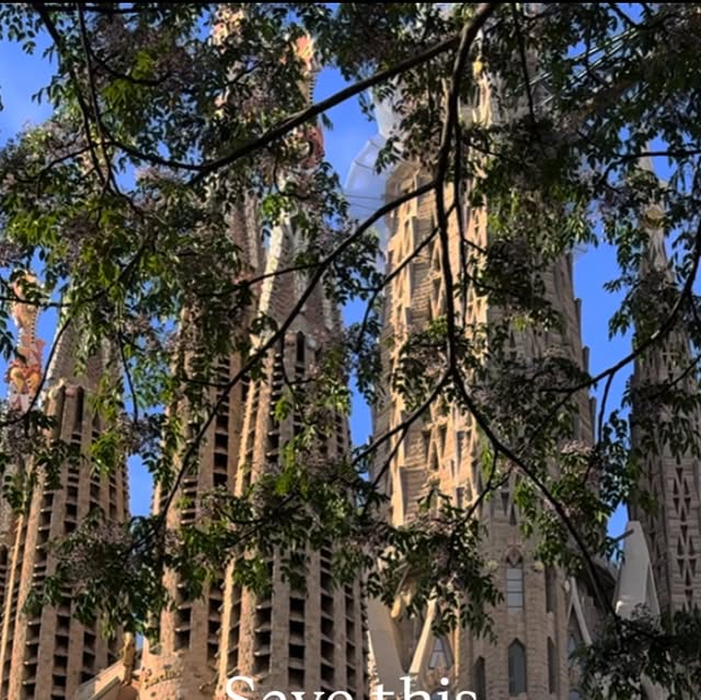 Ultimate Barcelona Guide thumbnail