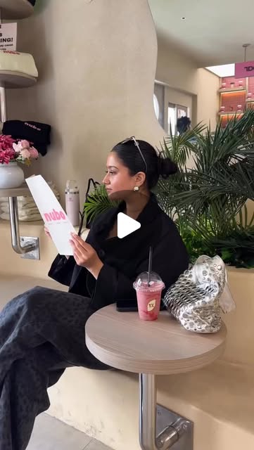 Aesthetic Healthy Cafe thumbnail