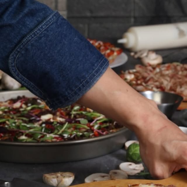 Best Noida Pizza Spots thumbnail