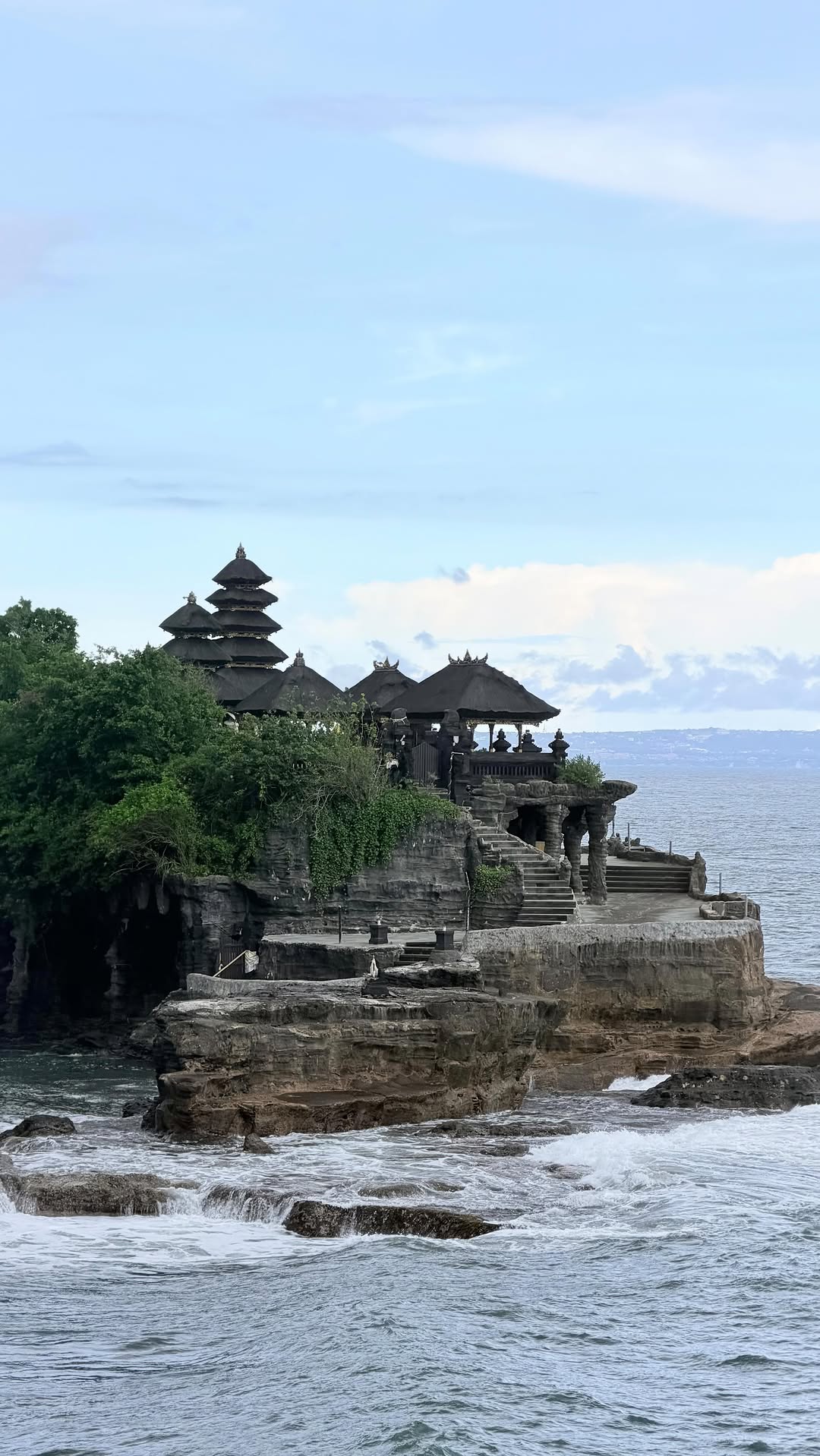 Coastal Magic - Experience the dramatic views of the ocea... thumbnail