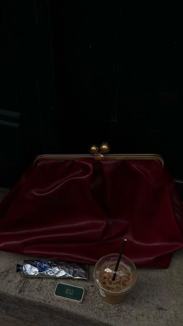 Thirties Aesthetic Essentials thumbnail