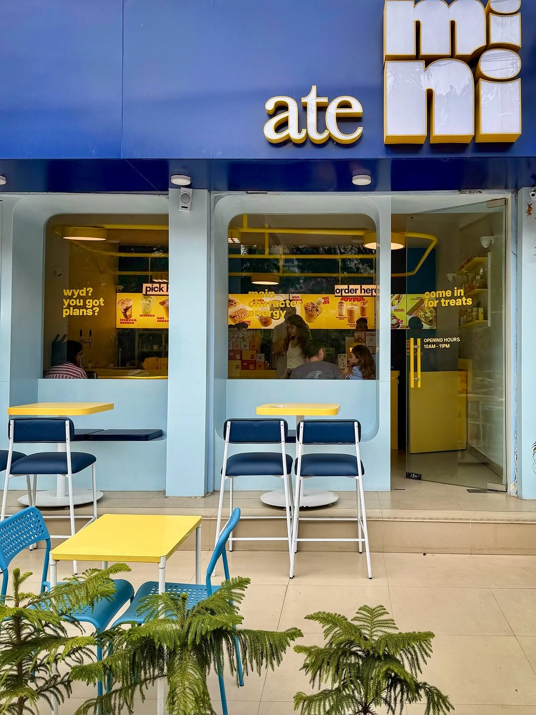 Aesthetic Delhi Cafe thumbnail