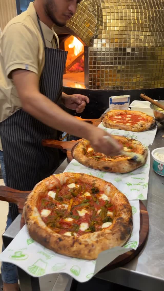 Neapolitan Butter Bomb thumbnail