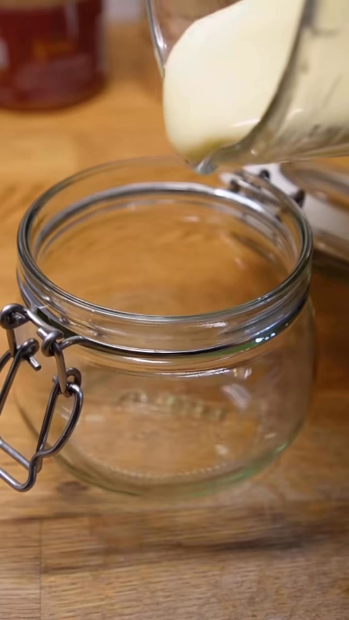 Easy Lemon Curd thumbnail