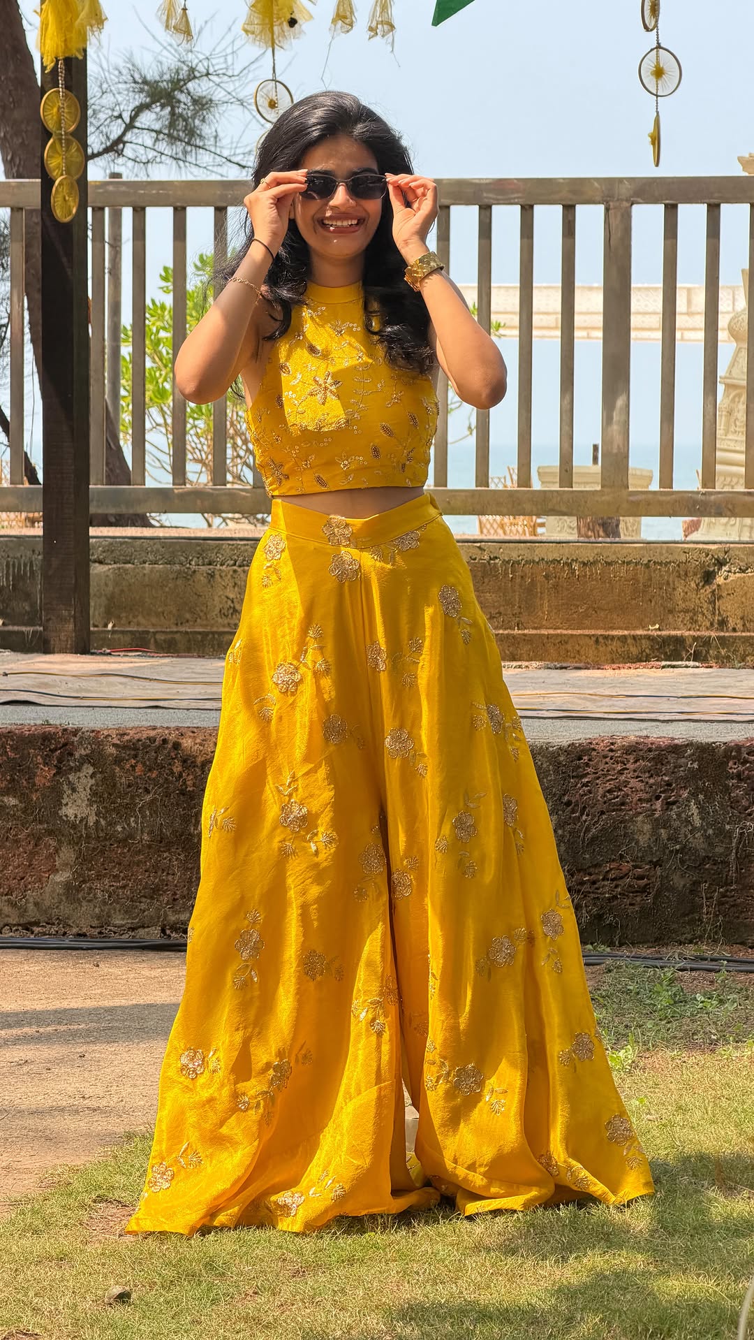 Sunny Wedding Style thumbnail