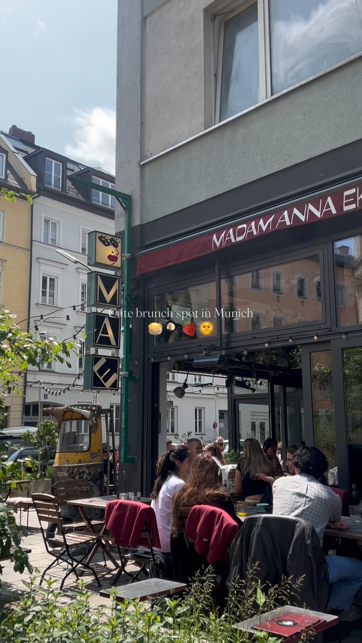 Cute Munich Brunch thumbnail