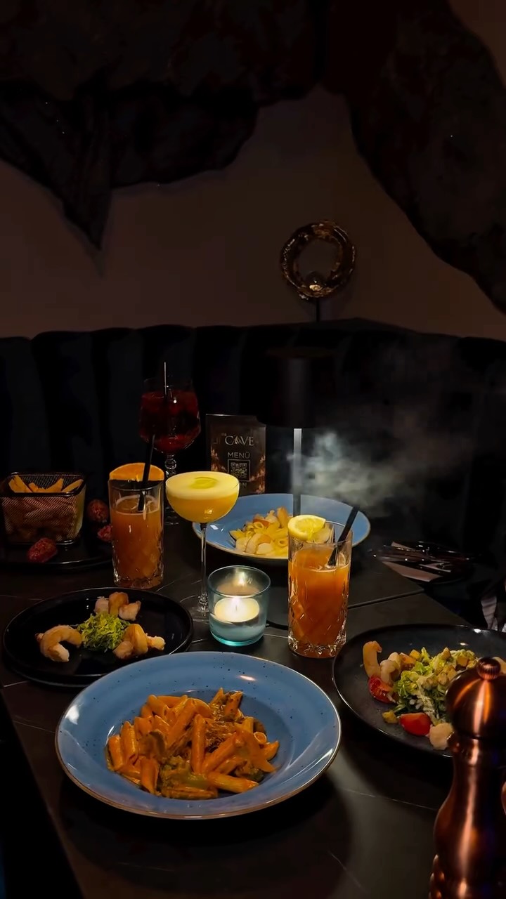 New Berlin Food Spot thumbnail