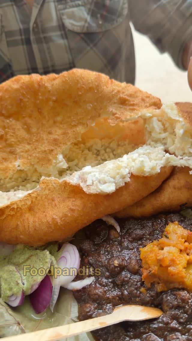 Iconic Chole Bhature Noida thumbnail