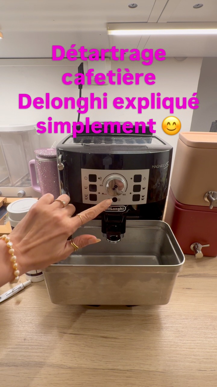 DeLonghi Coffee Descaling thumbnail