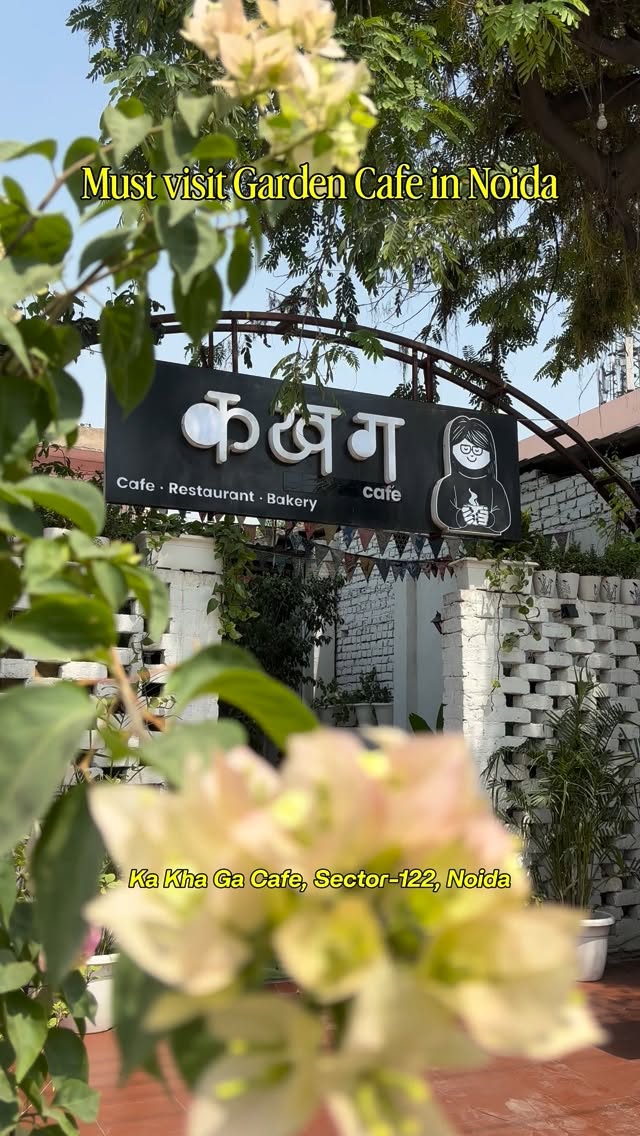 Charming Cafe in Noida