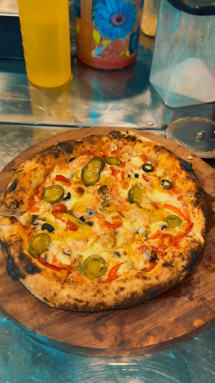 Authentic Italian Pizzas thumbnail