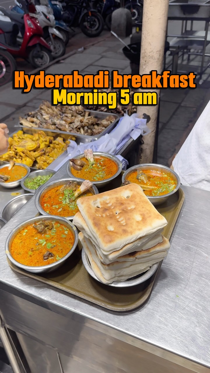 Iconic Hyderabadi Breakfast thumbnail