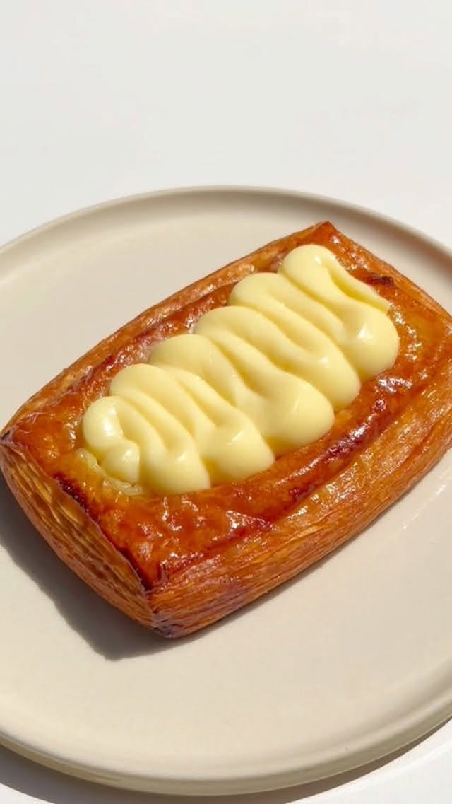 Artisanal Cafe Experience thumbnail