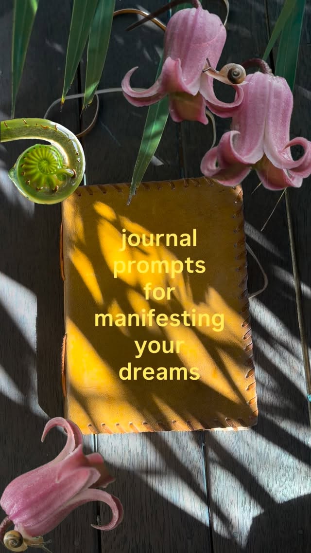 Manifestation Journal Prompts thumbnail